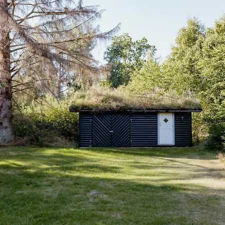 Thatched Summer Perfect For Two Families Casa vacanze