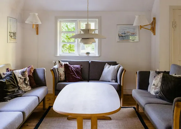 Tatil Evi Thatched Summer Perfect For Two Families Gilleleje